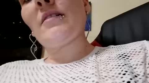 Lilly Miss Mistress Goddess Maam Queen Boss online show from 03.12.25