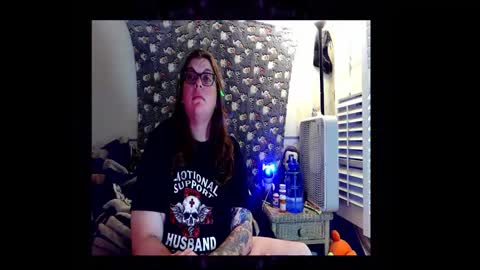 Toxiclove1311 online show from 11.06.25