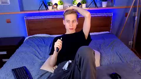 Max online show from 02.27.26