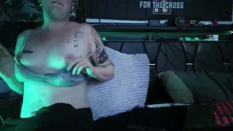 Snapshot of toxictemptress420 chatting on 02.13.26 ToxicTemptress420 online show from 02.13.26