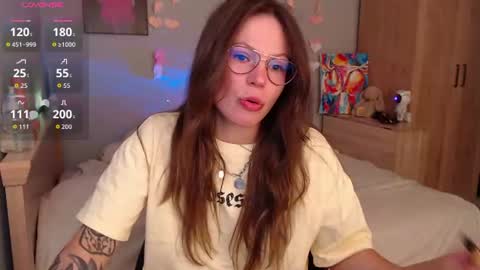 Snapshot of toxkiss chatting on 06.18.26 toxkiss online show from 06.18.26