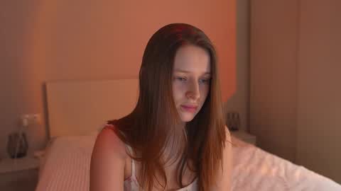 Bella online show from 11.30.25