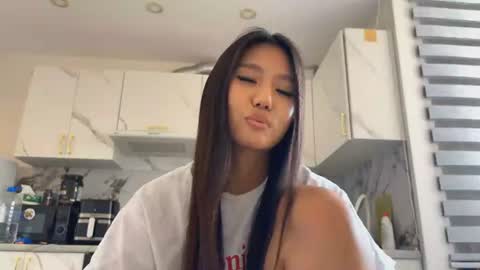 Dina online show from 07.28.26