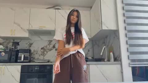 Dina online show from 07.28.26