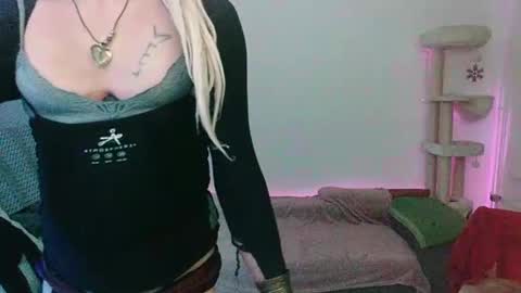 Patrizia online show from 12.21.24