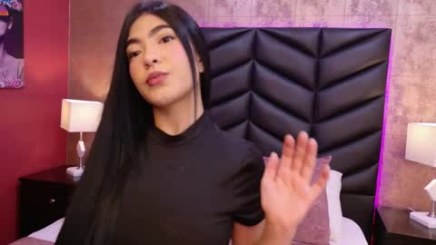 Tracy Daniels online show from 03.12.26