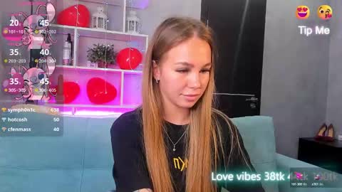 Snapshot of tracy_tay1or chatting on 02.25.25 Tracy GMT2 Mon 3 AM - 4 PM Tue 3 AM - 4 PM Wed 3 AM - 4 PM Thur 3 AM - 4 PM Fri 3 AM - 4 PM online show from 02.25.25