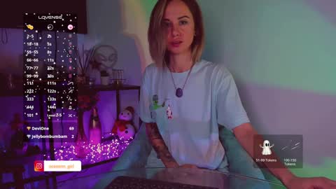 Hey my name is Kiri Kiri online show from 01.11.25