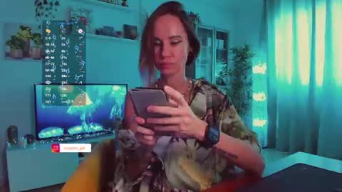 Hey my name is Kiri Kiri online show from 06.15.26