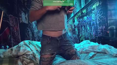 Snapshot of trailer_made chatting on 12.17.24 Ethan Nash online show from 12.17.24