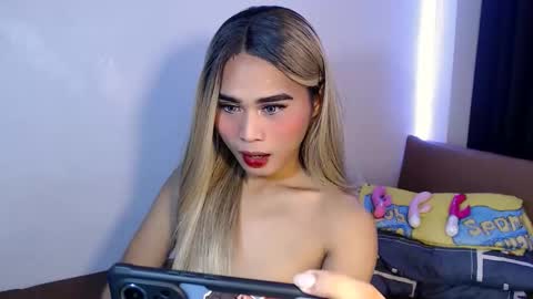 GEN LUXS online show from 10.29.25