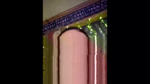 Snapshot of transgurlrobin chatting on 09.16.25 Mugiwararobin1 online show from 09.16.25