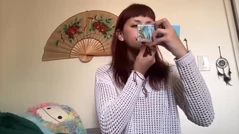 Snapshot of transinmourning chatting on 09.18.25 DD online show from 09.18.25