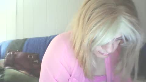 traphouseslutbunny4fun online show from 01.26.25