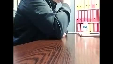 Snapshot of trapper727272 chatting on 02.14.25 Big Head Cock online show from 02.14.25