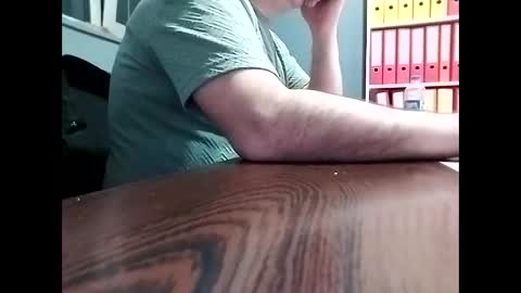 Snapshot of trapper727272 chatting on 02.14.25 Big Head Cock online show from 02.14.25