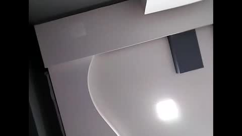 Snapshot of trapper727272 chatting on 12.19.25 Big Head Cock online show from 12.19.25