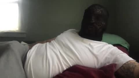 Snapshot of trapzaddy212 chatting on 02.11.25 trapzaddy212 online show from 02.11.25