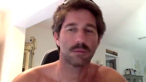 TravisKenn online show from 09.23.25