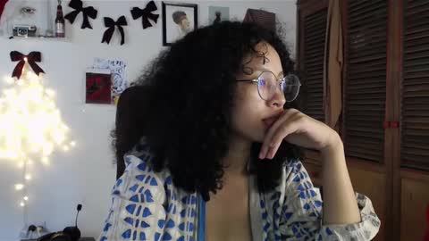 Snapshot of treasuresz chatting on 12.19.24 Emily online show from 12.19.24