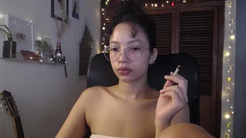 Snapshot of treasuresz chatting on 02.21.25 Emily online show from 02.21.25