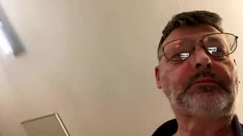 Snapshot of trebgeis1 chatting on 02.09.25 trebgeis1 online show from 02.09.25