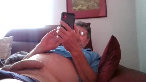 Snapshot of trebgeis1 chatting on 07.17.26 trebgeis1 online show from 07.17.26