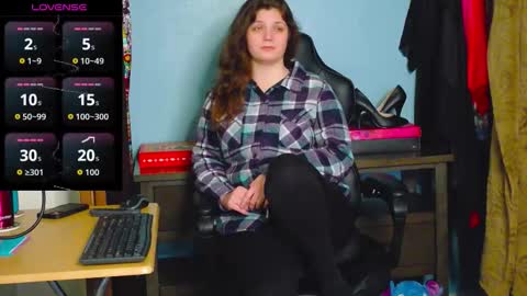 TreeJeanne online show from 12.13.25