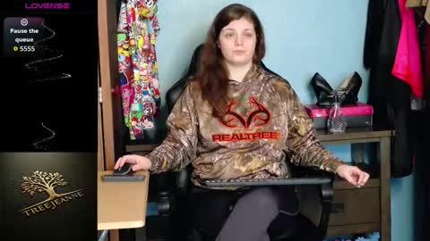 TreeJeanne online show from 01.15.26