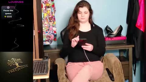 TreeJeanne online show from 01.17.26