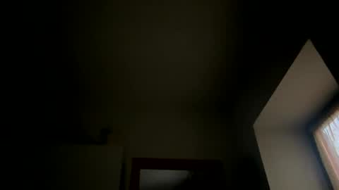 Snapshot of trembi1234 chatting on 01.28.25 trembi1234 online show from 01.28.25