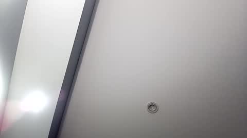 trevluv77 online show from 11.11.25