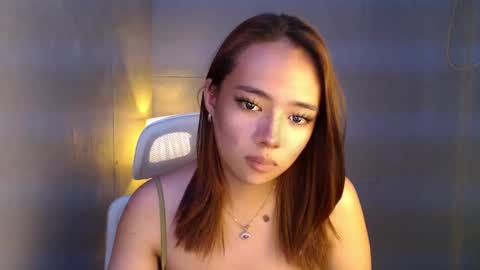 trexie_fucks15 online show from 04.18.26