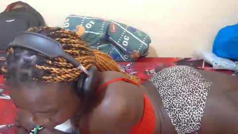 Tracy online show from 04.10.26