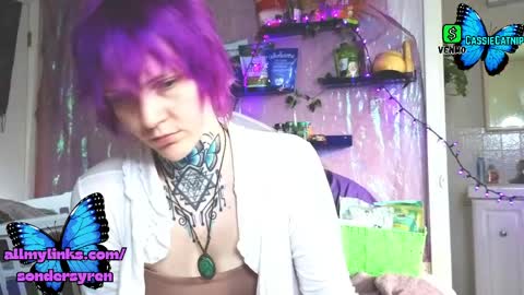 Snapshot of tricky_nymph chatting on 05.31.26 Cassie online show from 05.31.26