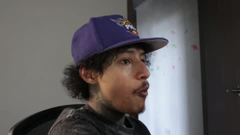 - trieone online show from 04.18.26