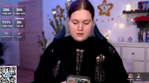 Snapshot of trinititi chatting on 12.21.24 Tina online show from 12.21.24