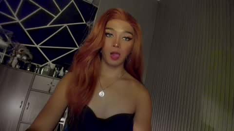 Ms Ella online show from 12.04.24