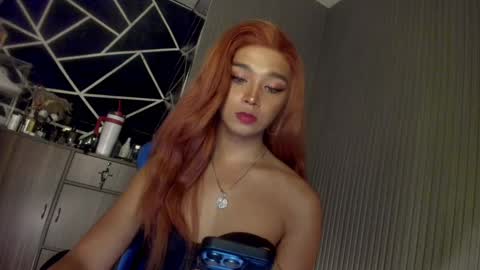 Ms Ella online show from 01.06.25