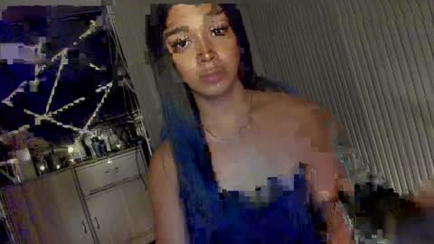 Ms Ella online show from 03.09.25