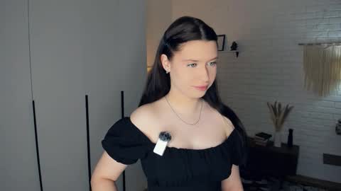 Stella online show from 01.18.26