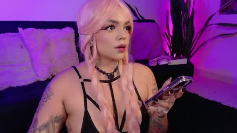 Val martinez  online show from 03.20.26