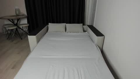 AnyaMarkPvt is open online show from 01.06.25