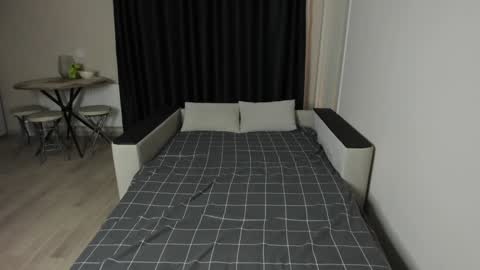 AnyaMarkPvt is open online show from 01.16.25