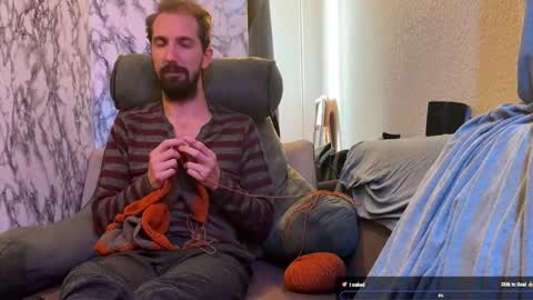 Snapshot of triplestripes chatting on 09.15.25 SibSab online show from 09.15.25