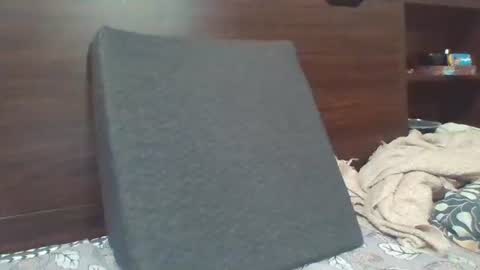 Raaz keeps ur Raaz online show from 09.10.25