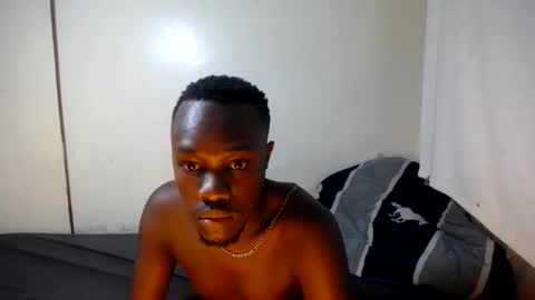 Snapshot of trisboo5 chatting on 01.21.25 Trisboo5 online show from 01.21.25