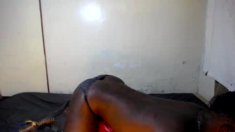 Snapshot of trisboo5 chatting on 01.24.25 Trisboo5 online show from 01.24.25