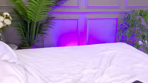 Snapshot of trisha_winslet chatting on 10.06.25 trisha_winslet online show from 10.06.25