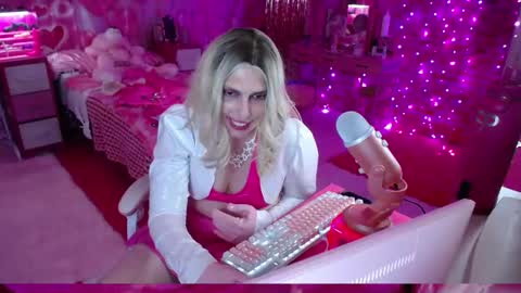 trista_doll online show from 03.03.25